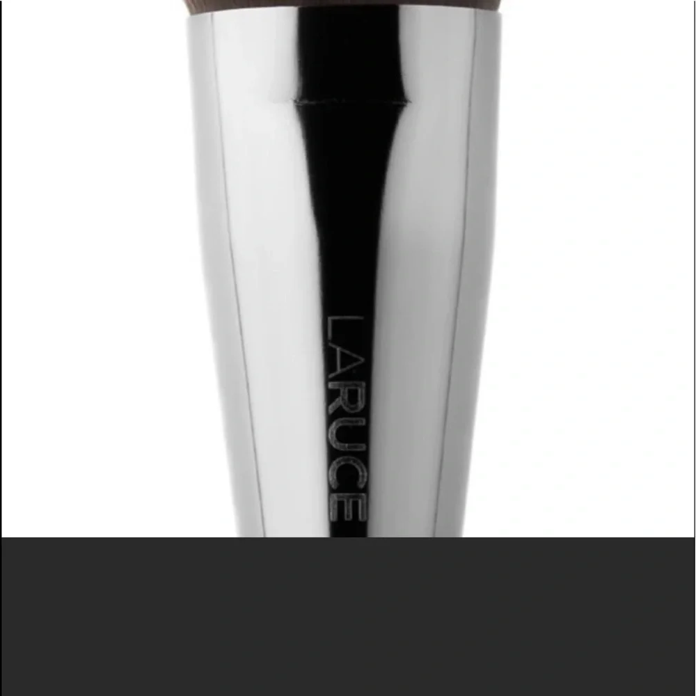 Laruce angled contour brush LR334